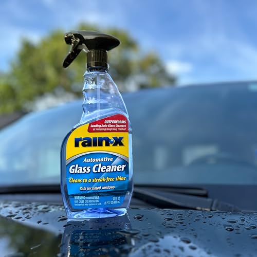 Rain-X 630018 Auto Glass Cleaner, 23 oz. - Cleans Car Windows, Windshields and Other Auto Glass Surfaces for a Clean, Streak-Free Finish