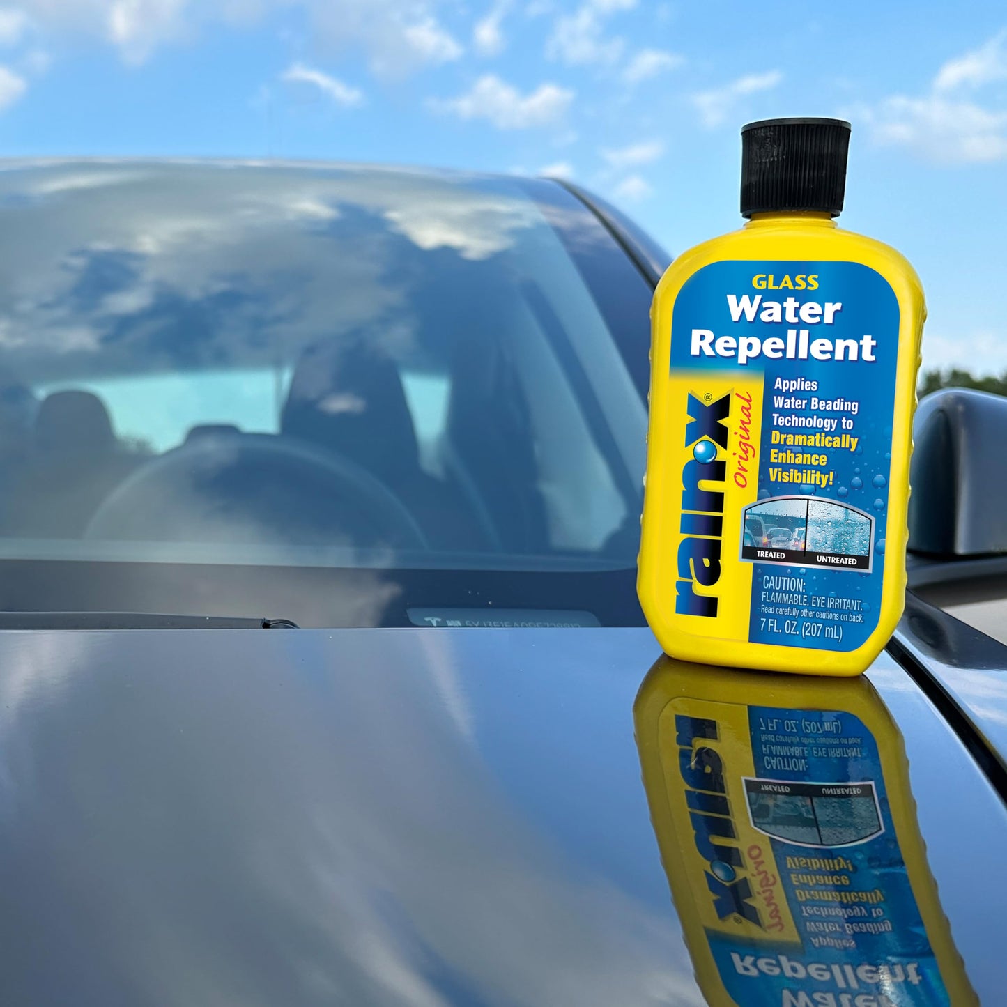 Rain-X 800002243 Glass Treatment, 7 oz. - Exterior Glass Treatment To Dramatically Improve Wet Weather Driving Visibility During All Weather Conditions, Yellow (Packaging May Vary)